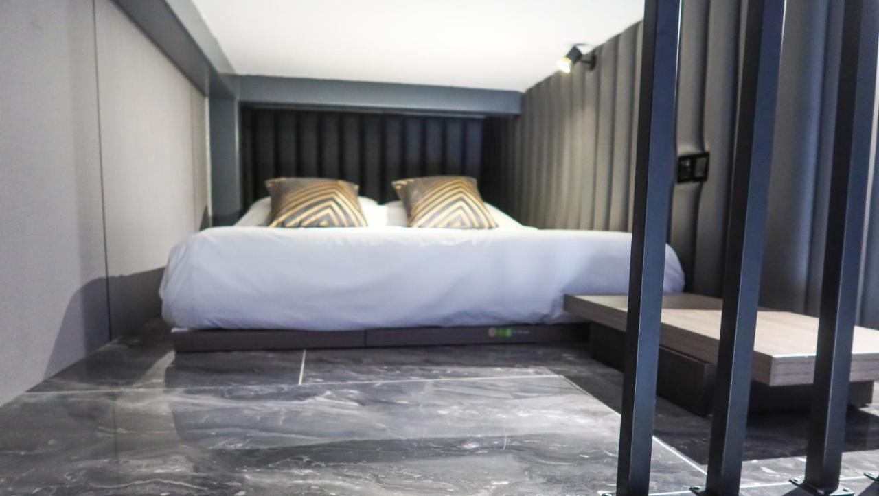 R Residences سنغافورة المظهر الخارجي الصورة